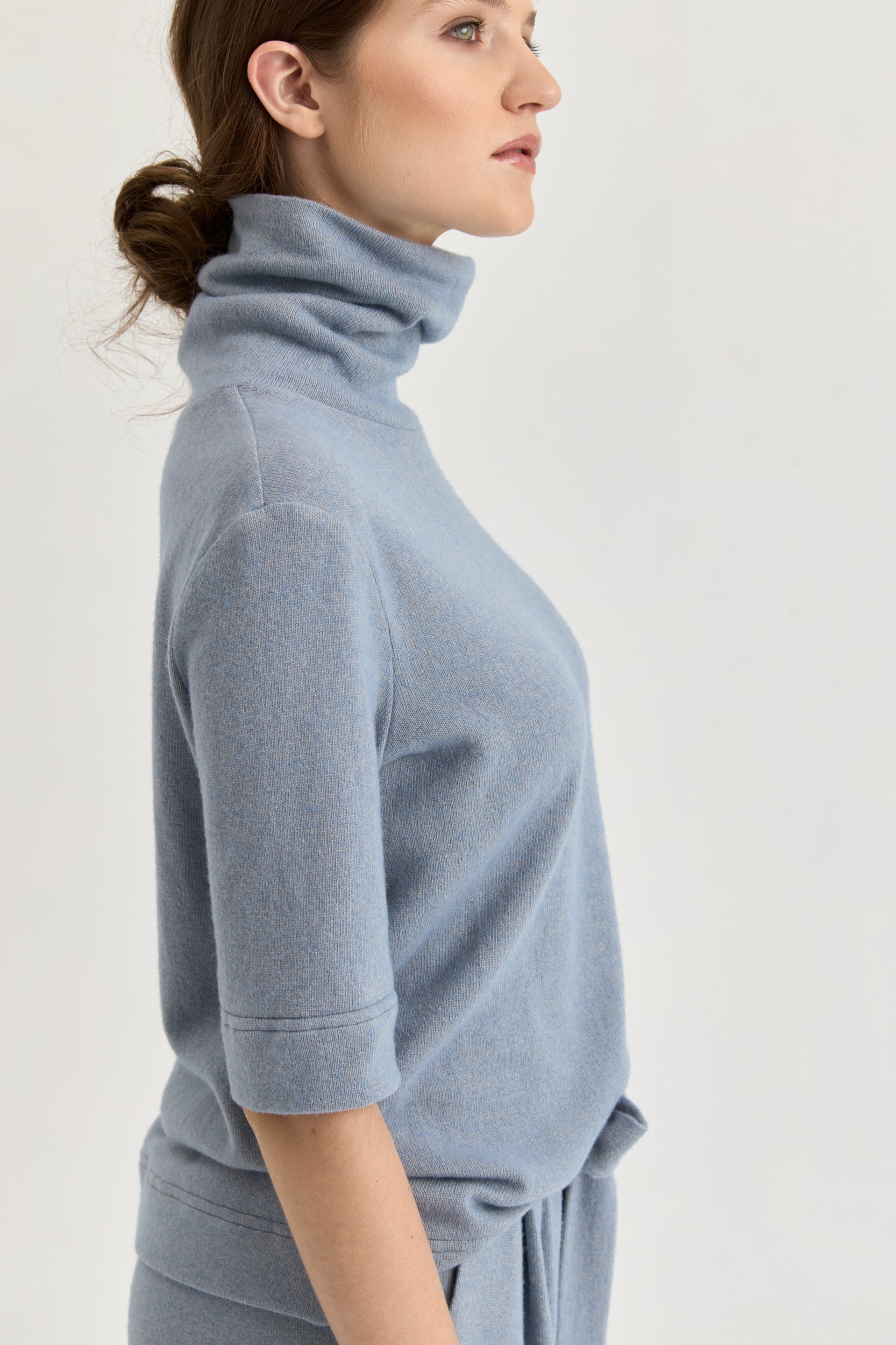 Laisvalaikio kostiumas - melsvos spalvos