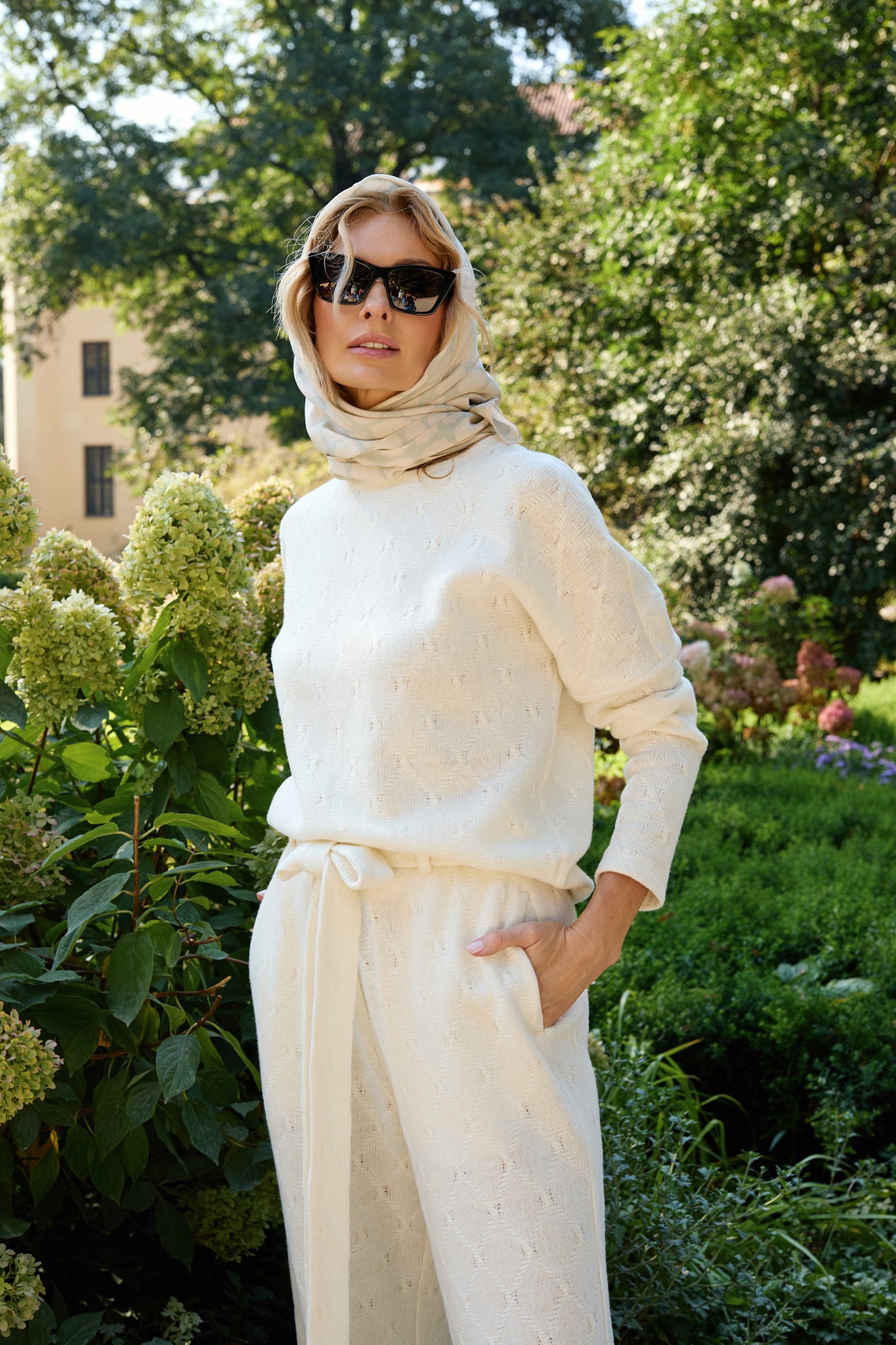 Megztinis "Tantus" - pieno spalvos