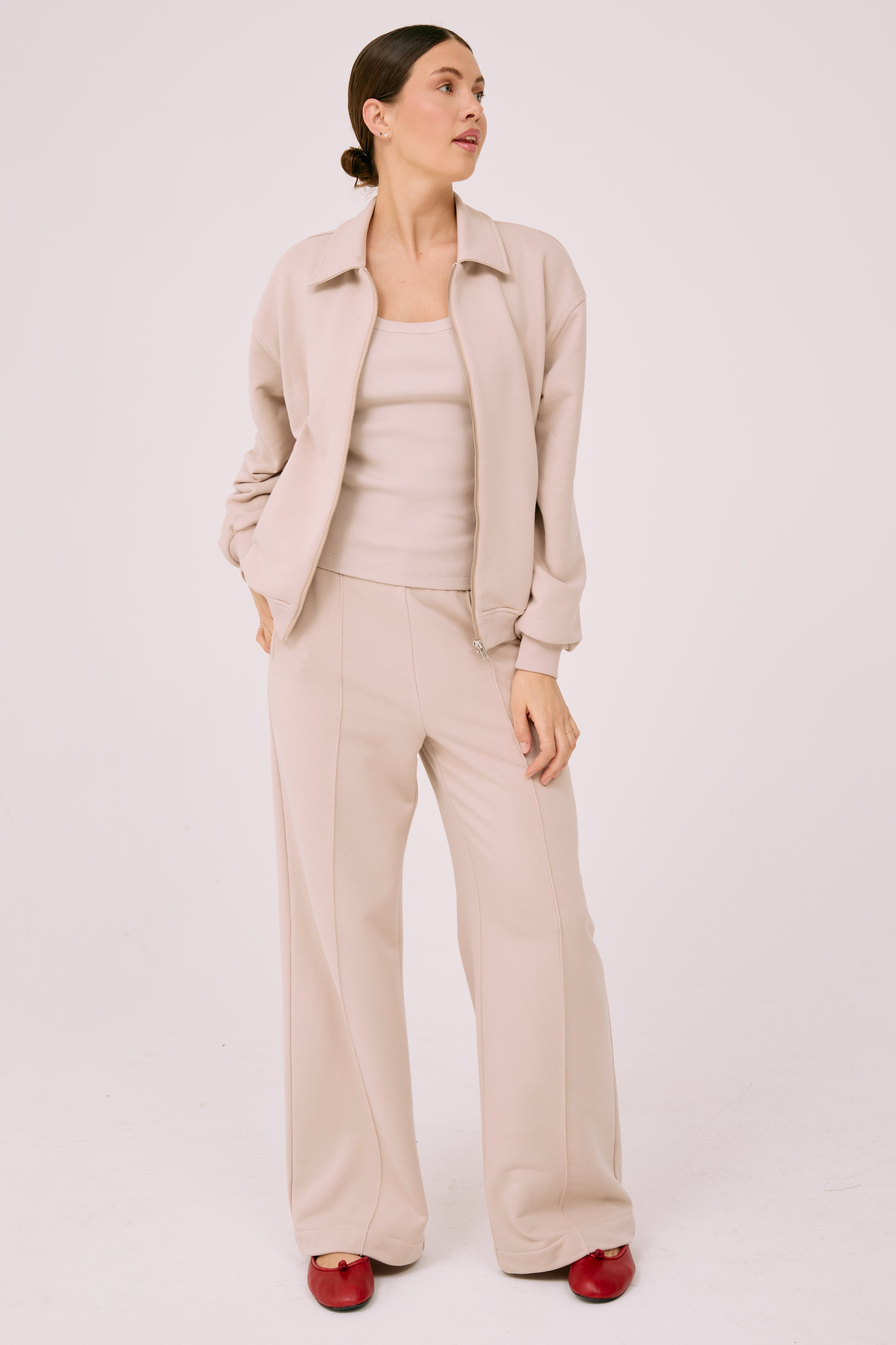 Bomberis "Solum" - kreminės spalvos