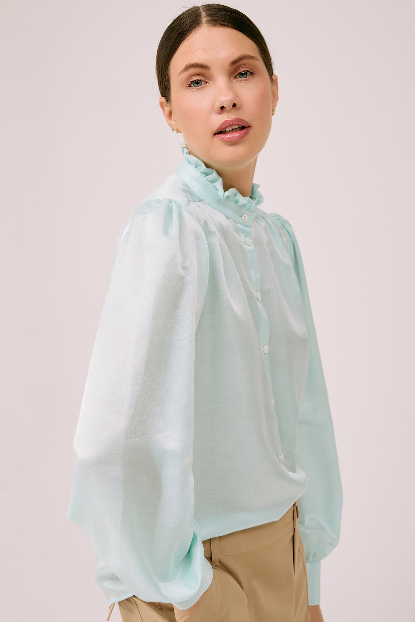 Palaidinė "Aura" - mėtų spalvos