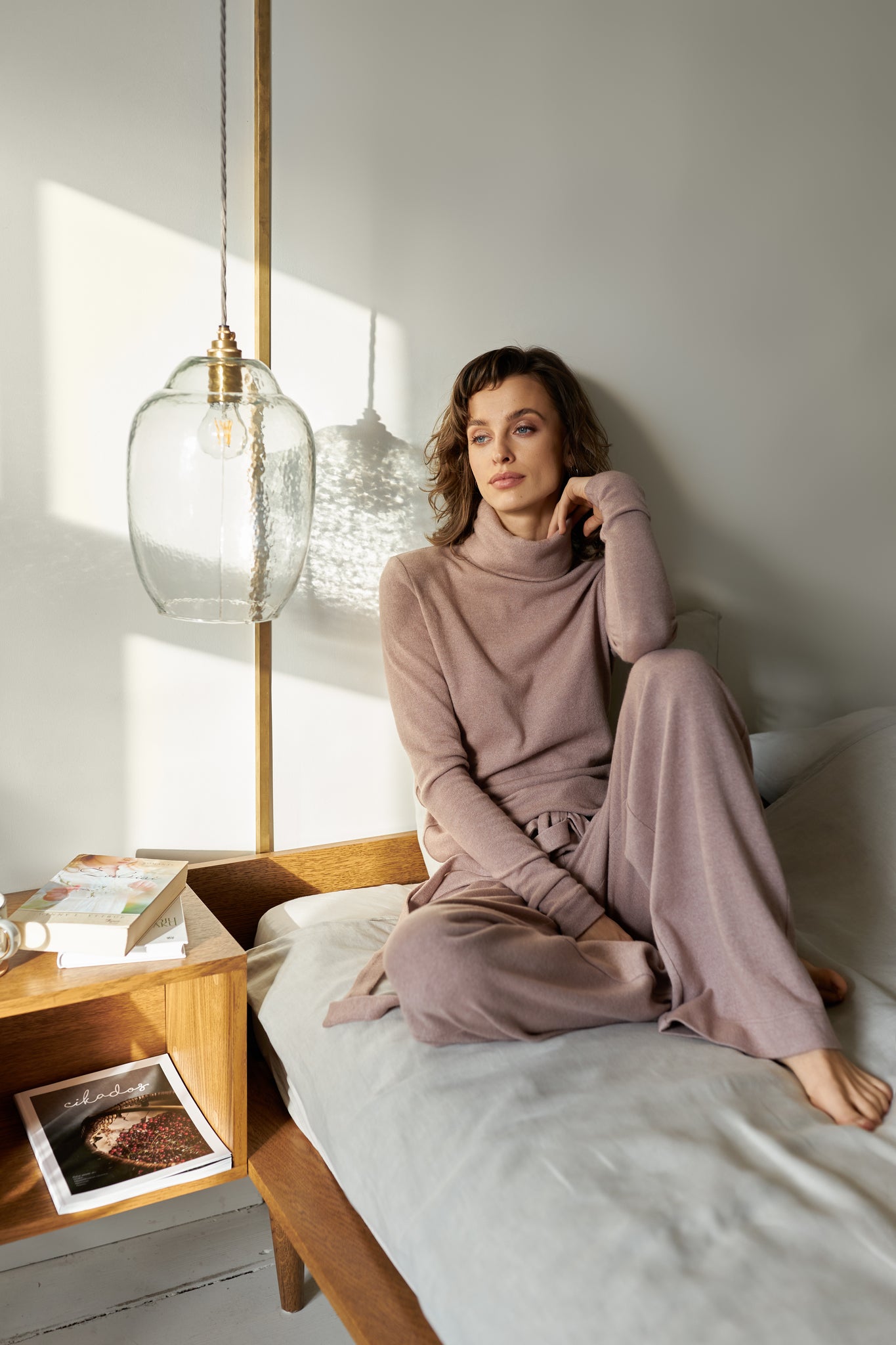 Megztinis "Gaudium" - pelenų rožinės spalvos