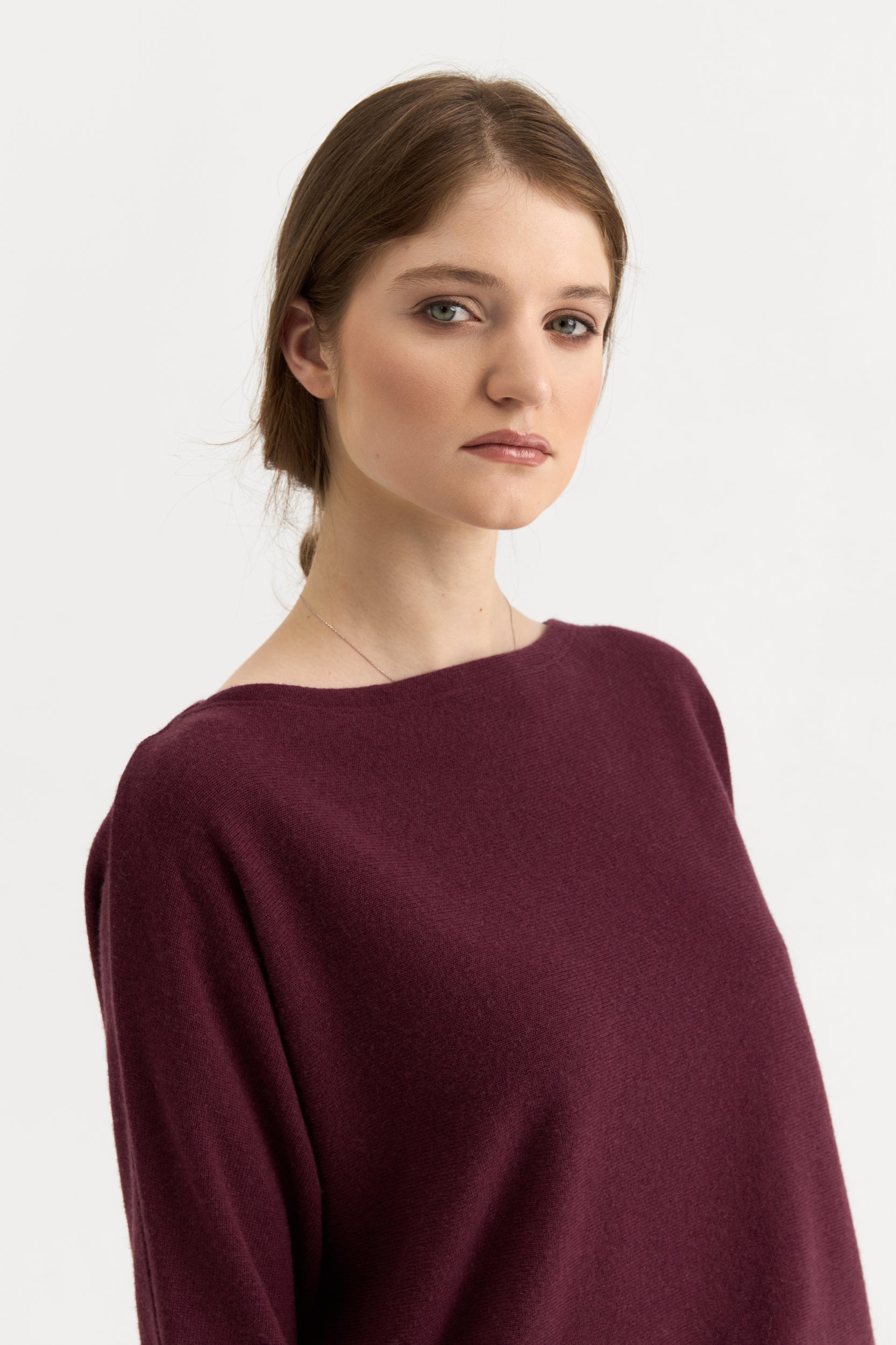 Laisvalaikio kostiumas - burgundiškos spalvos