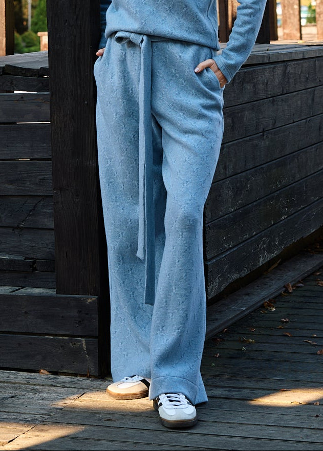 Laisvalaikio kostiumas - melsvos spalvos